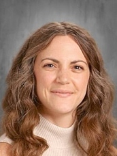 Image of Lauren Herro